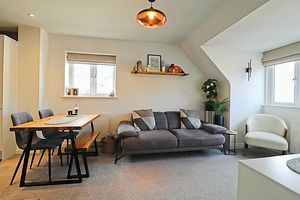 Photo 27- click for photo gallery